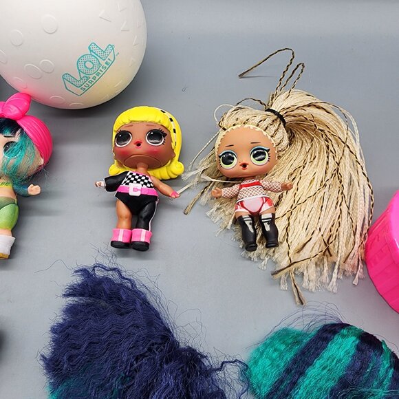 LOL Surprise OMG Dolls Bundle Lot with Accessories Pets Clothes Hair Brushes - Picture 8 of 10